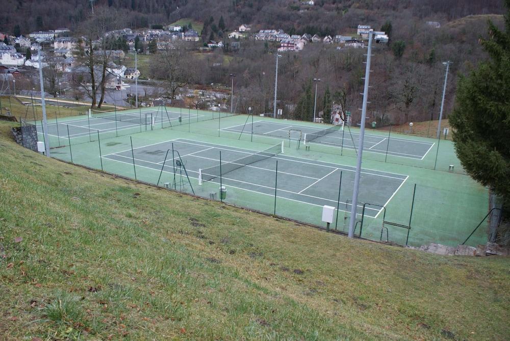 Lagrange Vacances Le Domaine Des 100 Lacs Cauterets Buitenkant foto