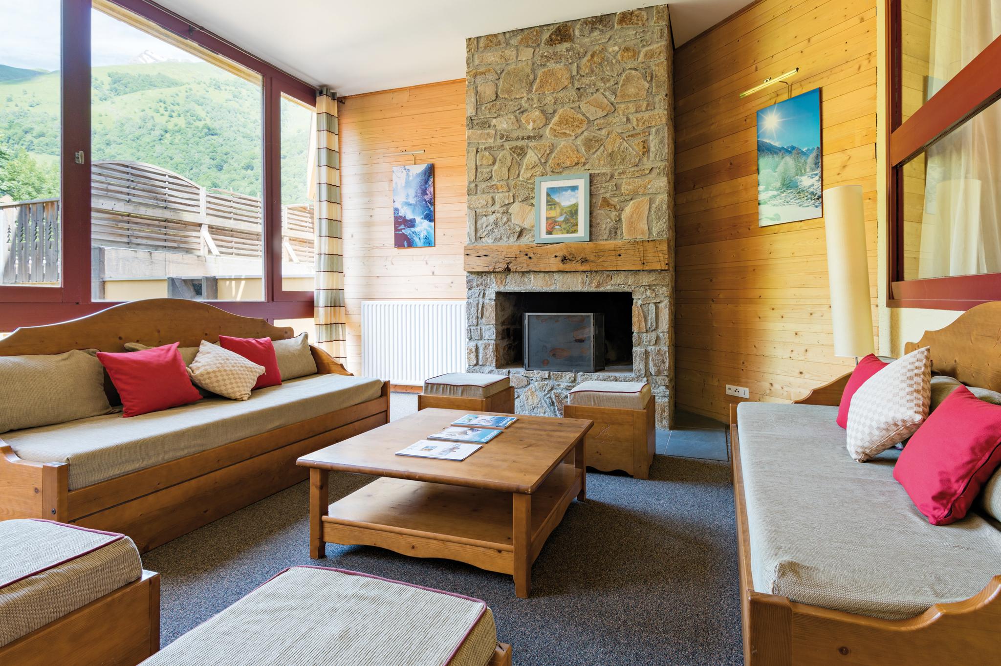Lagrange Vacances Le Domaine Des 100 Lacs Cauterets Buitenkant foto
